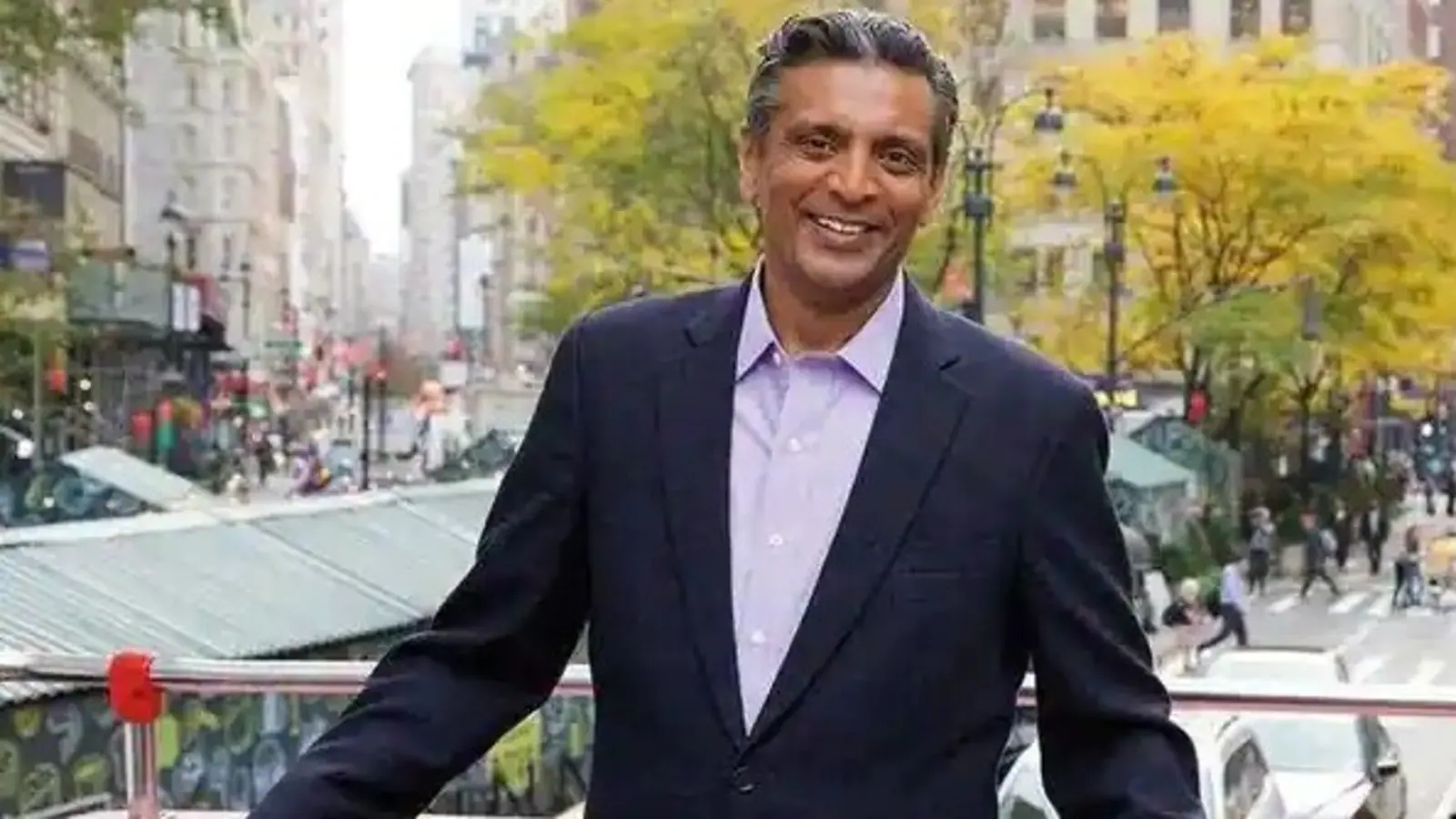 Indian American Raj Subramaniam to be new CEO of FedEx
