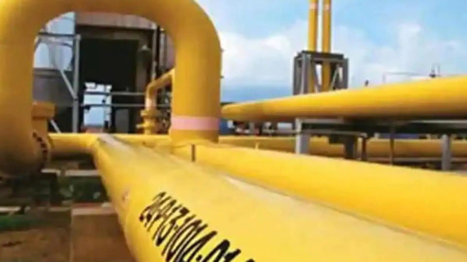 Russia-Ukraine war spells trouble for CGD, power companies in India