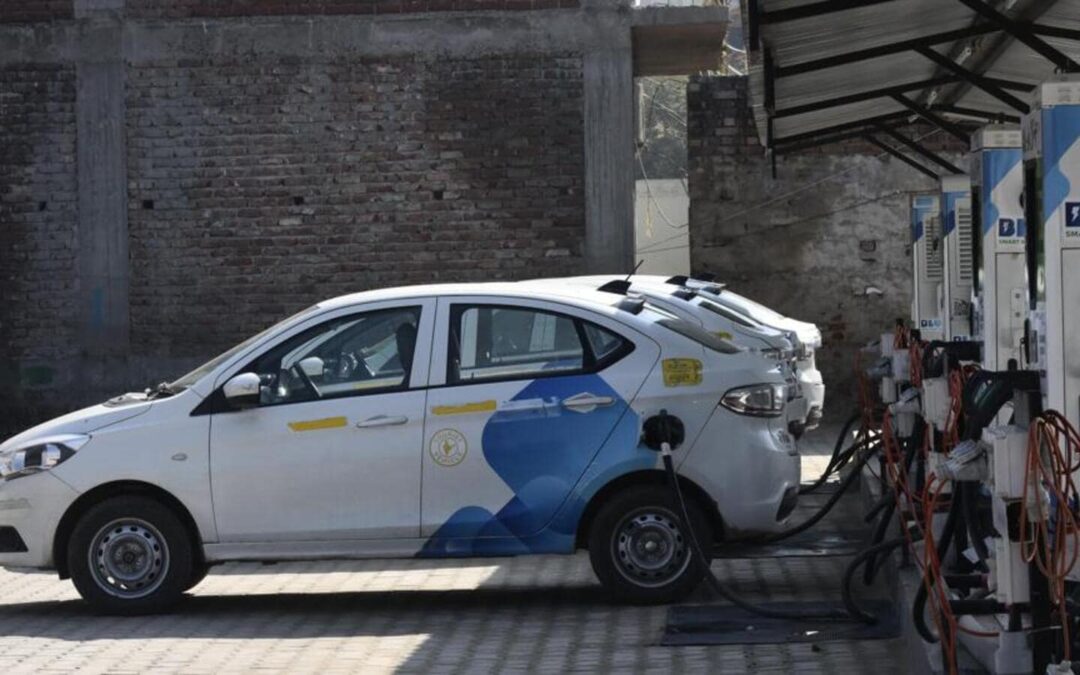 In draft battery swapping policy, NITI Aayog proposes slashing GST, incentives