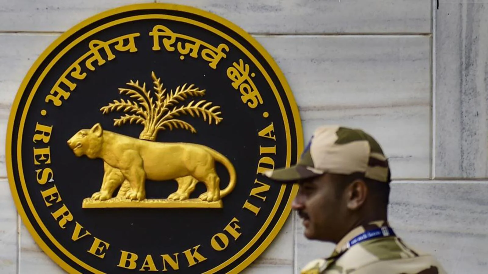 RBI hikes policy rate to 4.9%