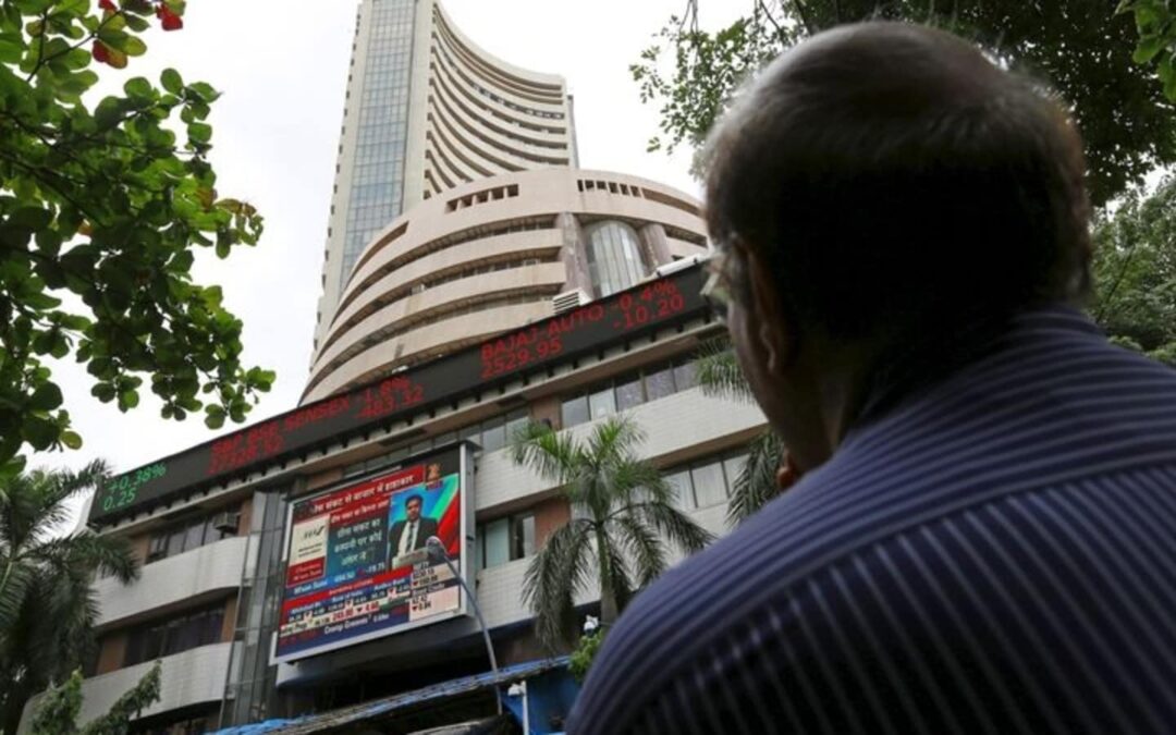 Markets begin on a positive note as Sensex rises nearly 500 points at 60,453; Nifty opens at 17,929