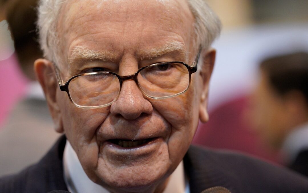 Executives must be held accountable for failed banks: Warren Buffett